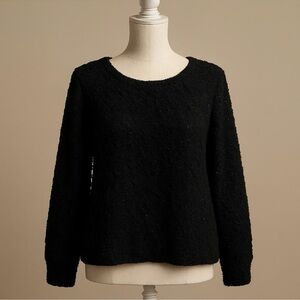 CeCe Women's Black Crew Neck Sweater